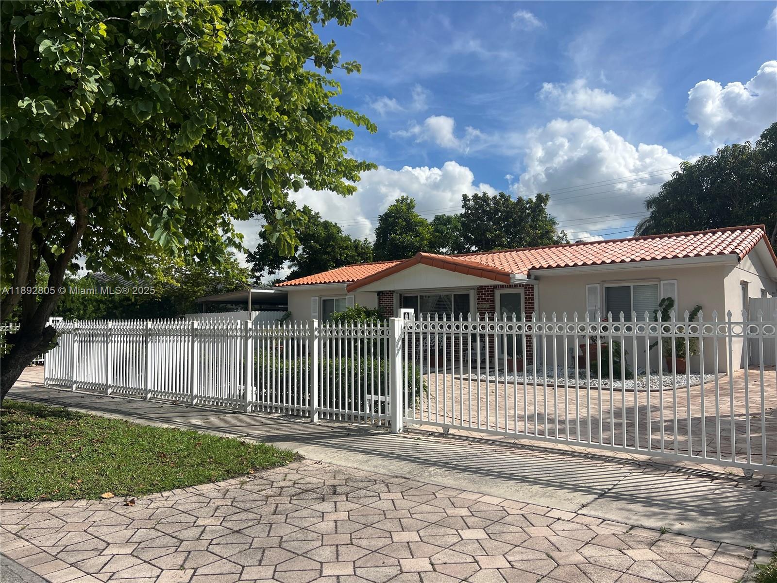 1311 SW 102nd Ct, Miami, FL, 33174 - Investment Single Family Home. Photo #1
