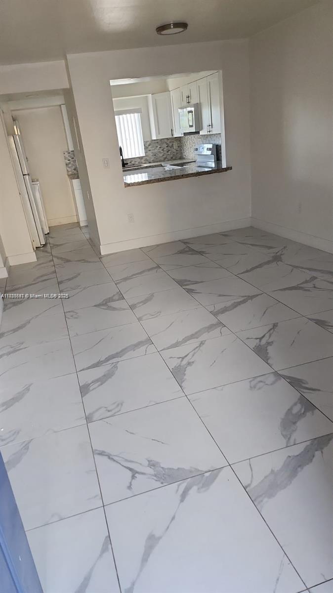 14902 SW 82nd Ln #13-101, Miami, FL, 33193 - Investment Condo. Photo #1