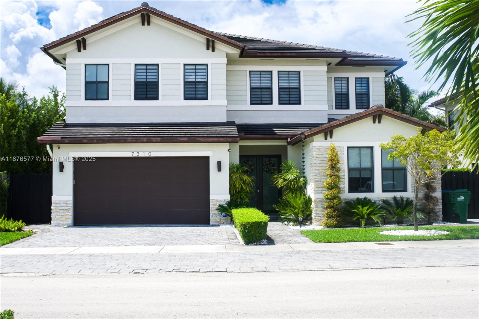 7310 SW 163rd Pl, Miami, FL, 33193 - Investment Single Family Home. Photo #1