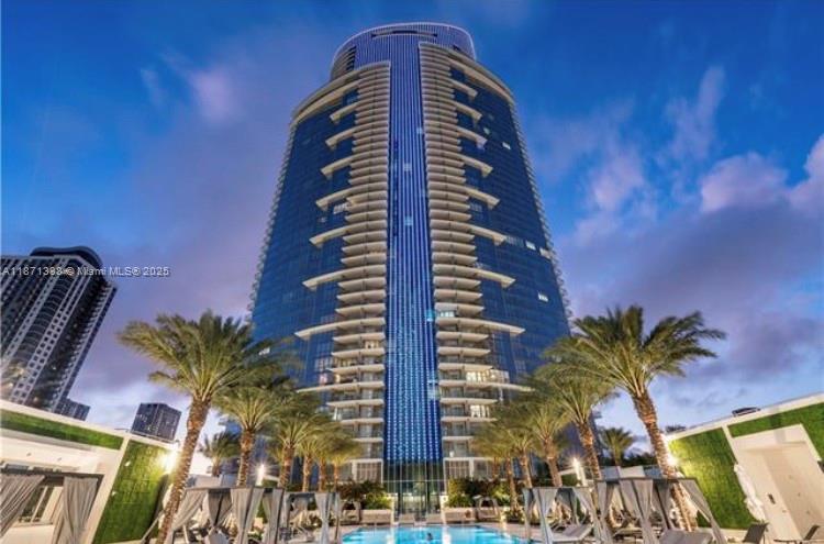 851 NE 1 Ave #502, Miami, FL, 33132 - Investment Condo. Photo #1