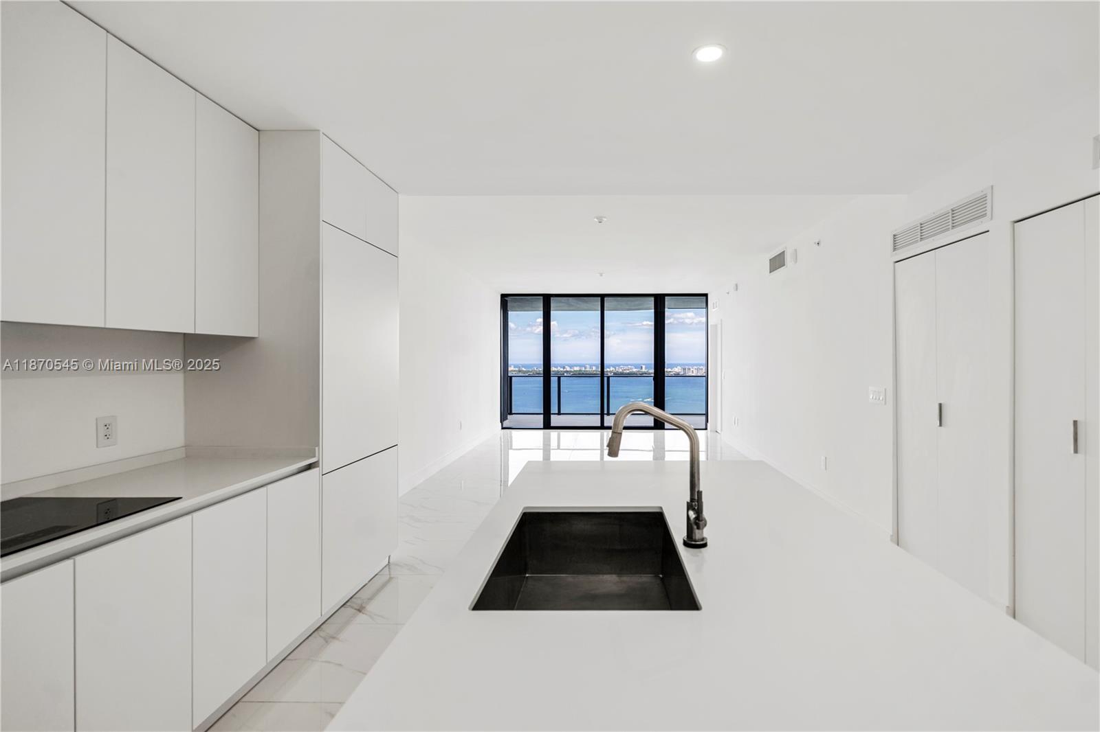 700 NE 24TH ST #4102, Miami, FL, 33137 - Investment Condo. Photo #1