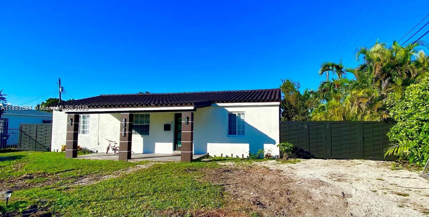 6765 SW 17th St, Miami, FL, 33155 - Investment Single Family Home. Photo #1