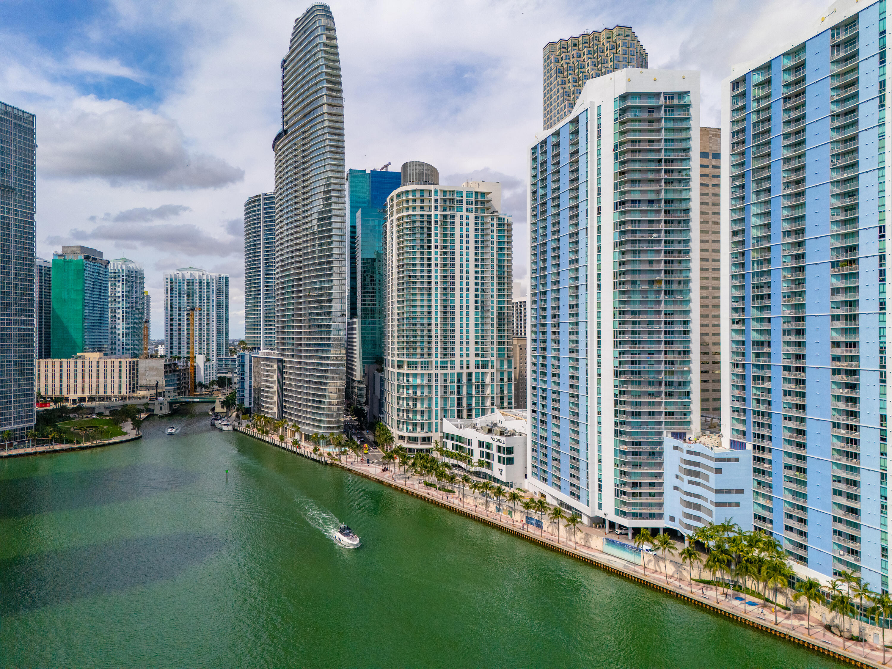 300 S Biscayne Boulevard #T-3604, Miami, FL, 33131 - Investment Condo. Photo #1