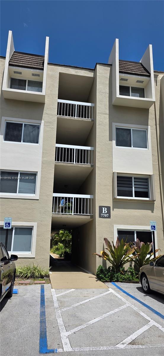 7707 Camino Real #B411, Miami, FL, 33143 - Investment Condo. Photo #1