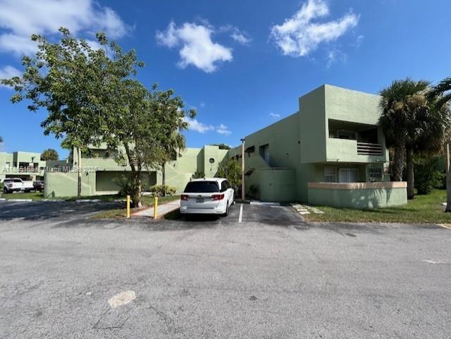 11081 NW 7th St #203, Miami, FL, 33172 - Investment Condo. Photo #1