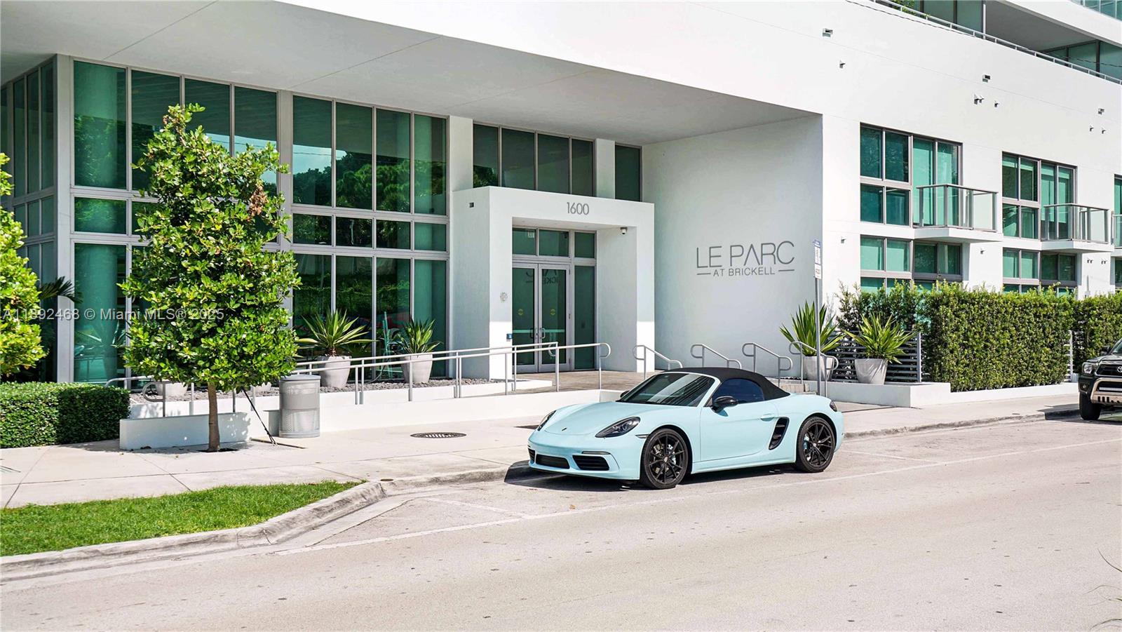 1600 SW 1st Ave #810, Miami, FL, 33129 - Investment Condo. Photo #1