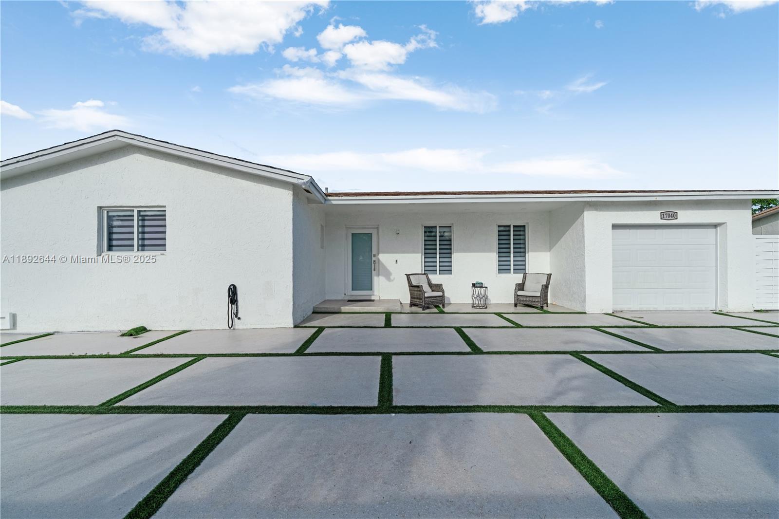 17040 SW 107th Ct, Miami, FL, 33157 - Investment Single Family Home. Photo #1
