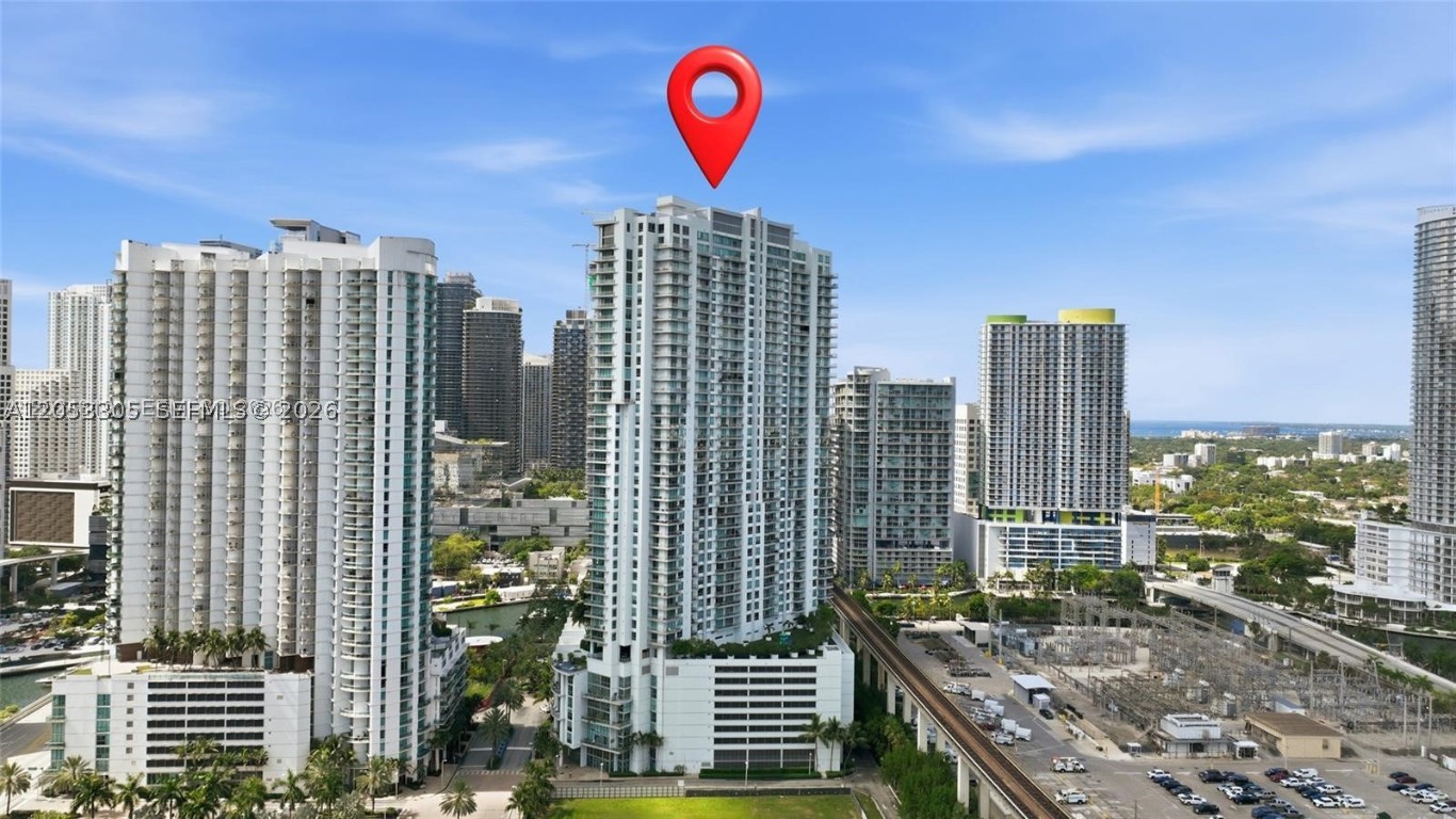 90 SW 3rd #1409, Miami, FL, 33130 - Investment Condo. Photo #1