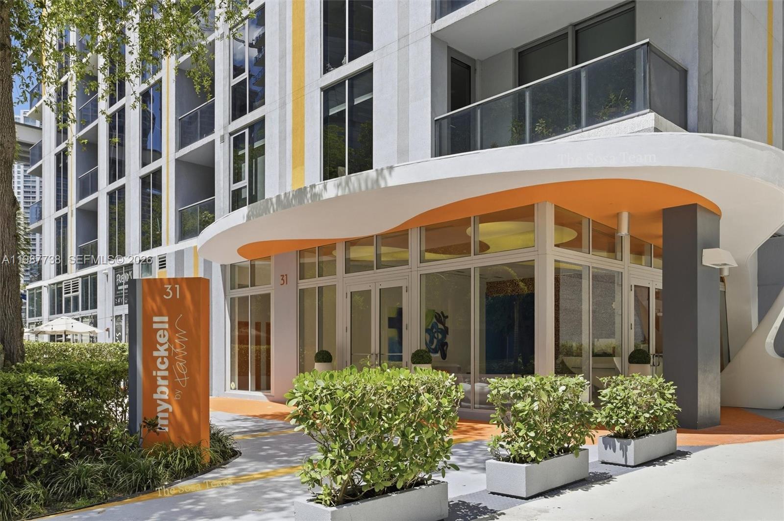 31 SE 6th #2504, Miami, FL, 33131 - Investment Condo. Photo #1