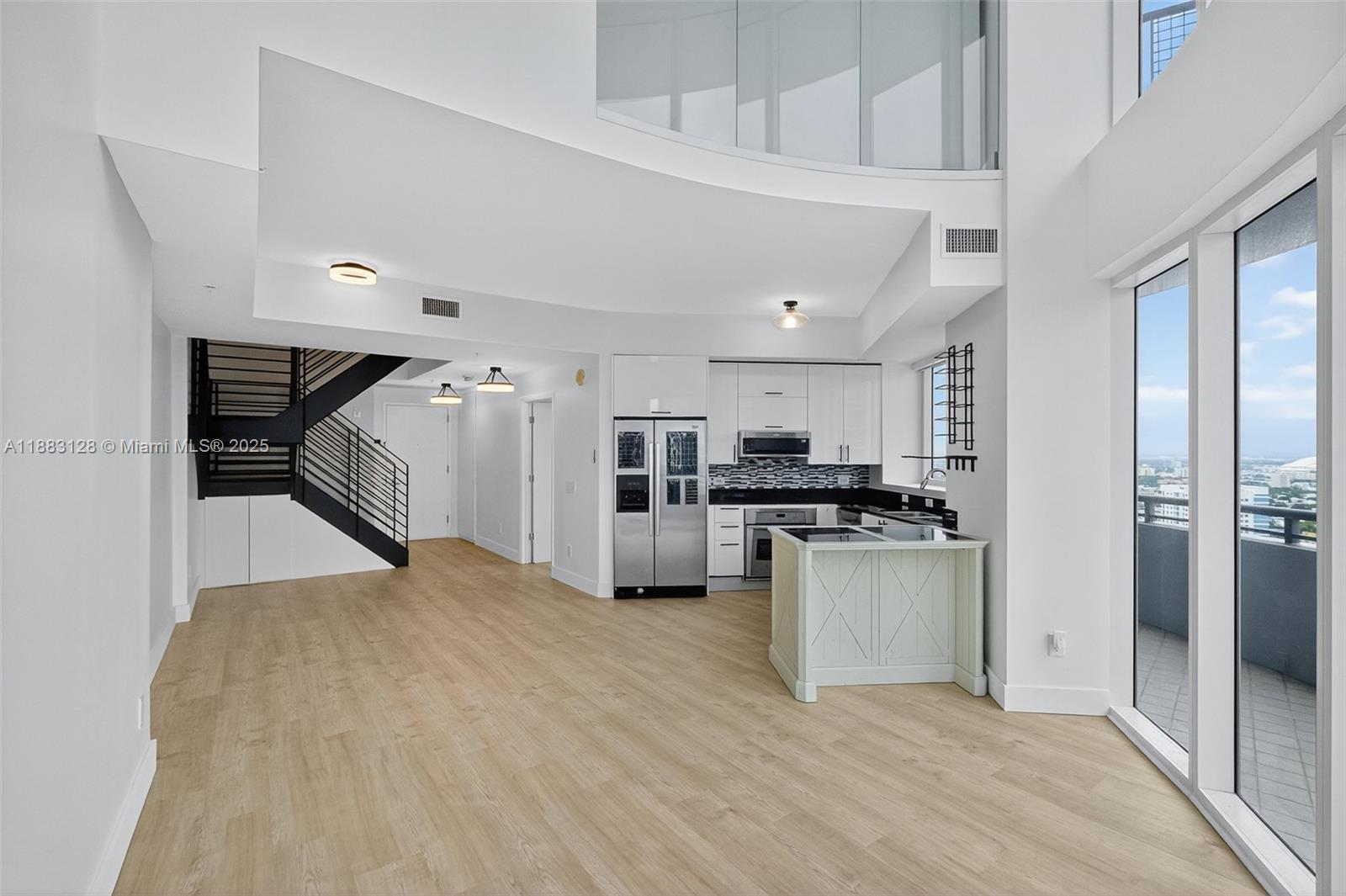 60 SW 13th St #3026, Miami, FL, 33130 - Investment Condo. Photo #1