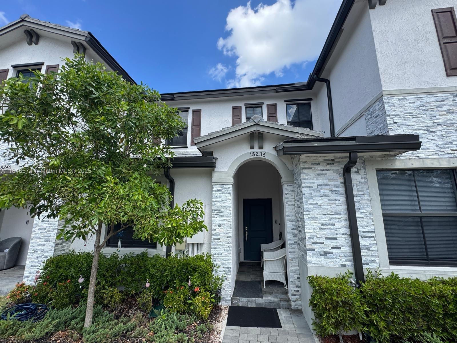 18236 SW 148th Rd, Miami, FL, 33187 - Investment Townhome. Photo #1