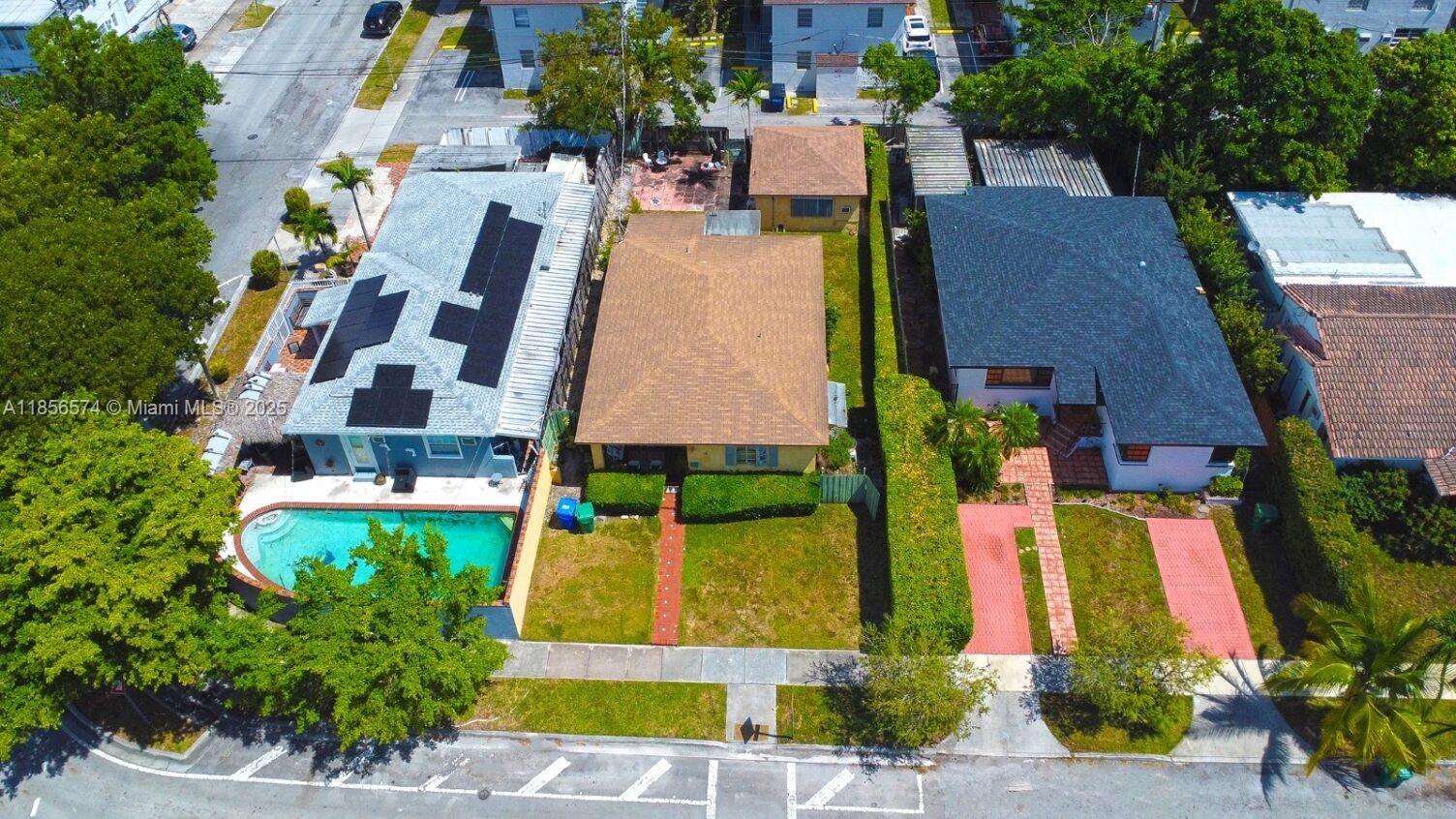 2385 SW 22nd Ter, Miami, FL, 33145 - Investment Single Family Home. Photo #1