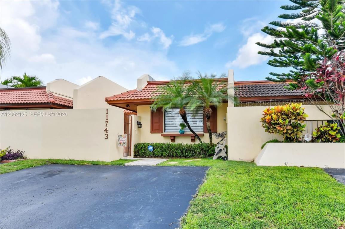 11743 SW 112th, Miami, FL, 33186 - Investment Townhome. Photo #1