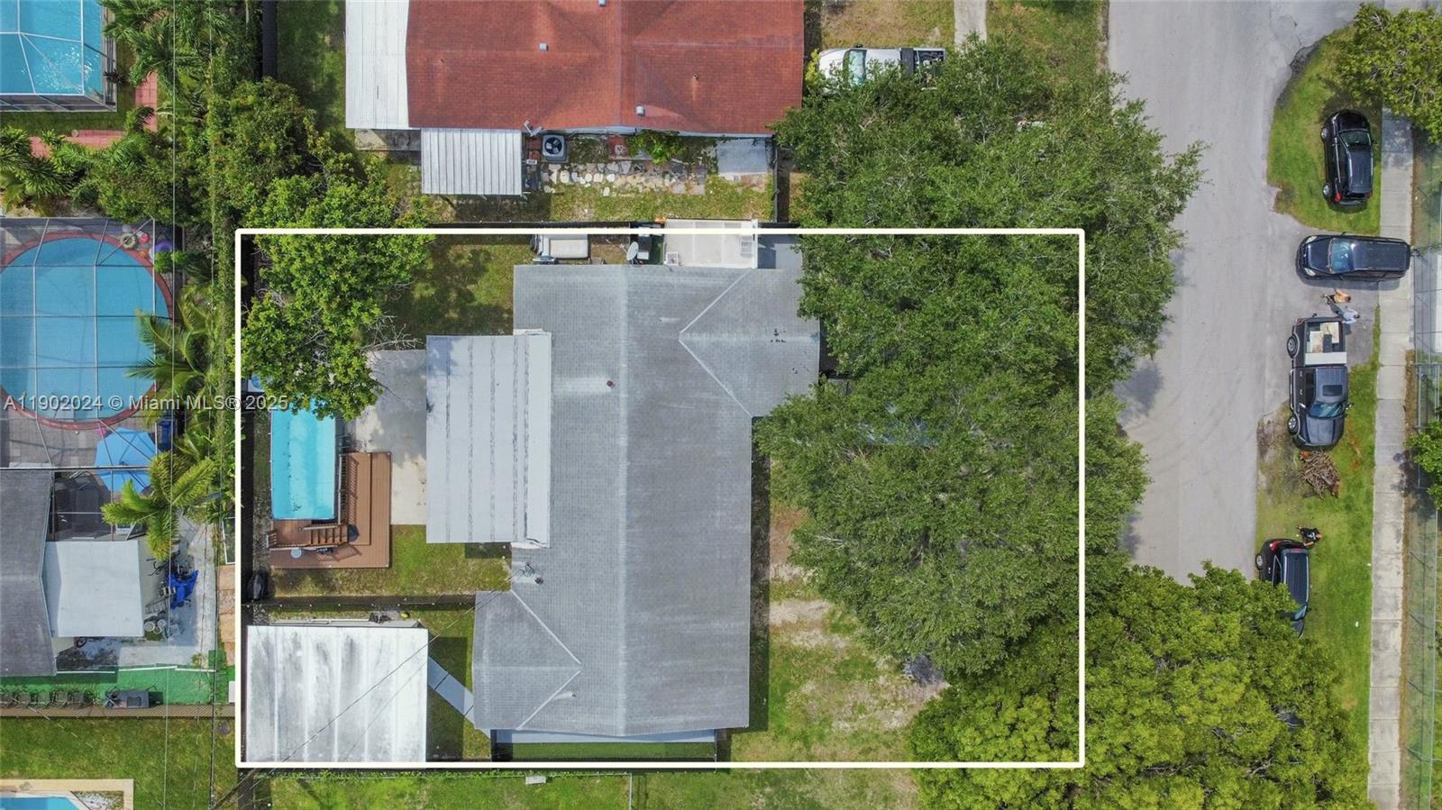 11120 SW 176 St, Miami, FL, 33157 - Investment Single Family Home. Photo #1