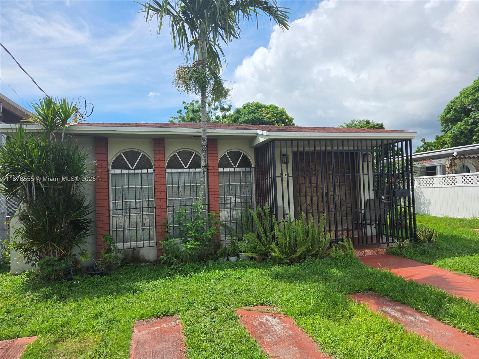 2916-2918 SW 3rd St, Miami, FL, 33135 - Investment Single Family Home. Photo #1