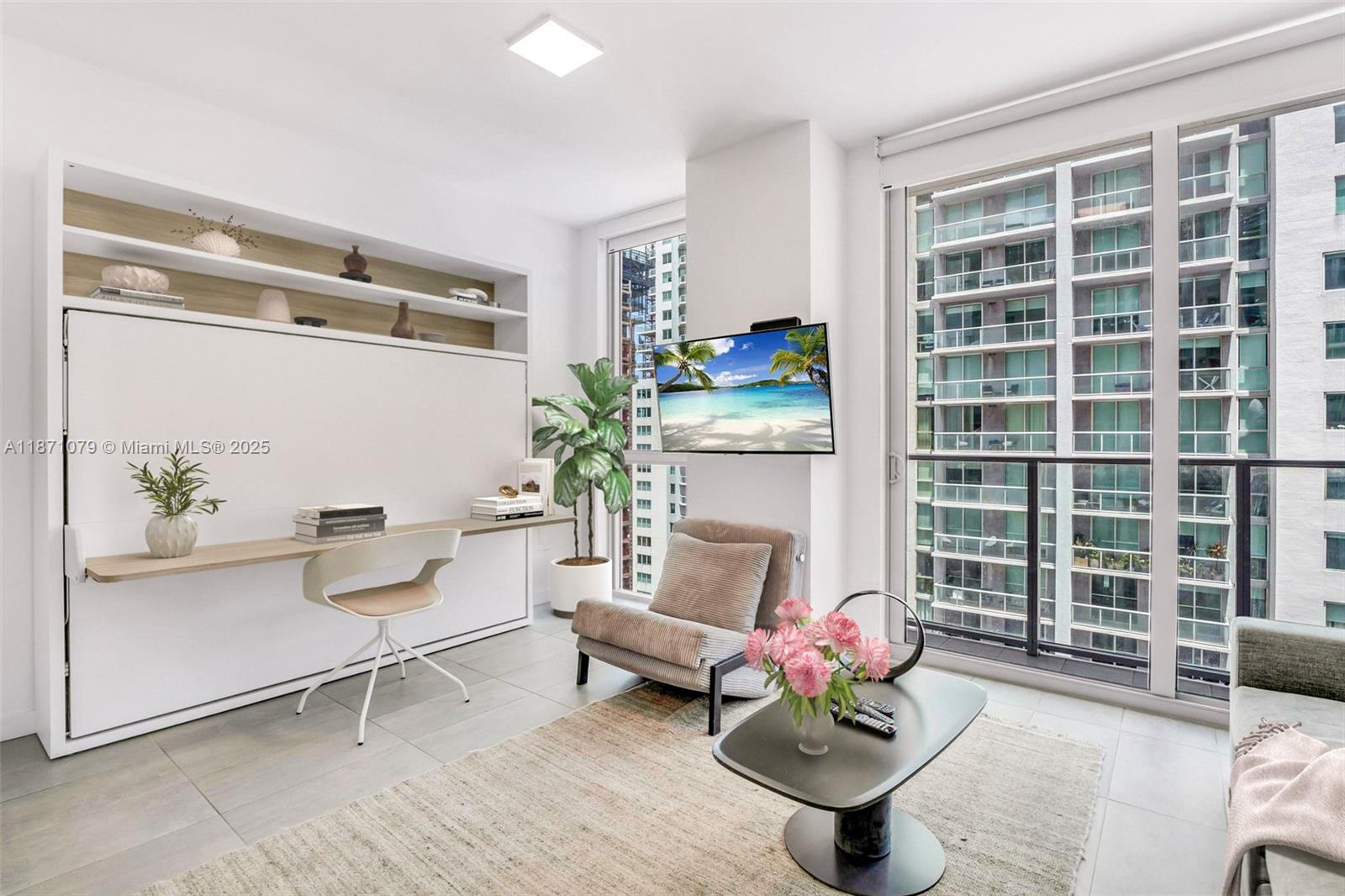 227 NE 2nd St #2611, Miami, FL, 33132 - Investment Condo. Photo #1