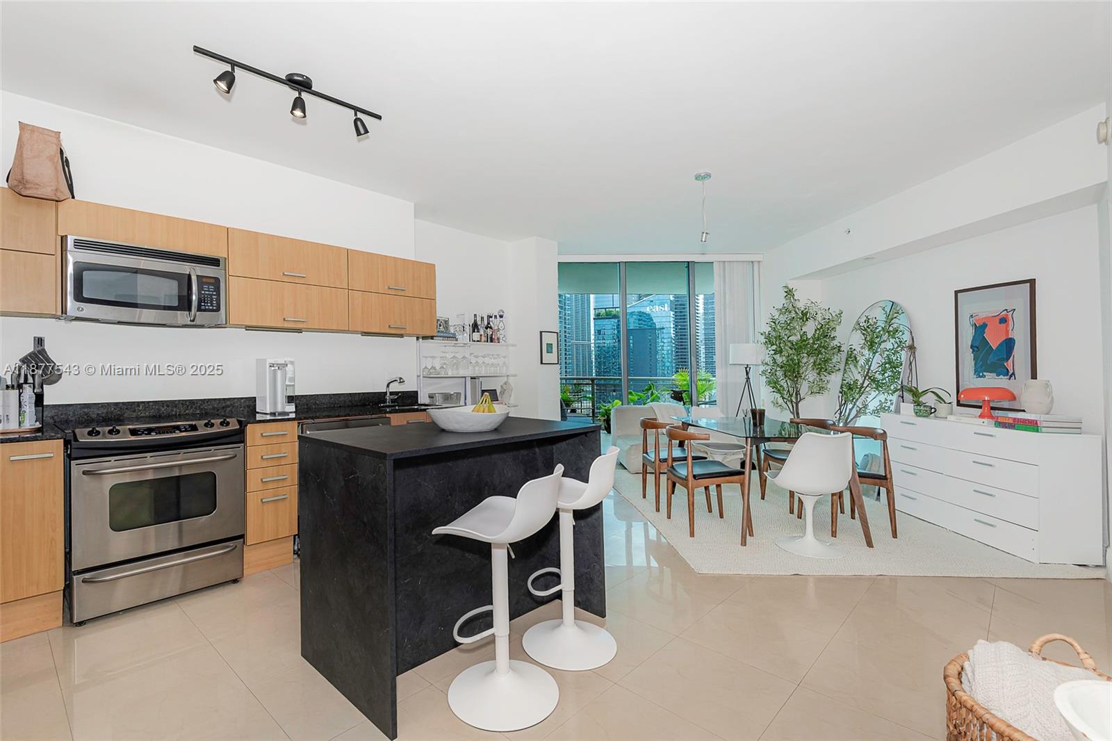 350 S Miami Ave #3508, Miami, FL, 33130 - Investment Condo. Photo #1