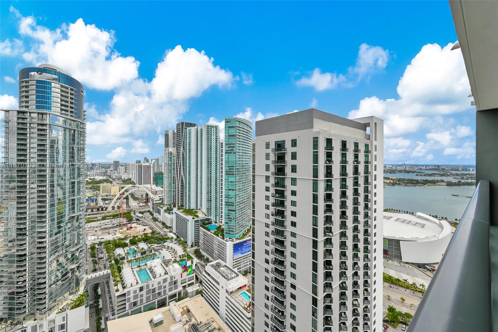 159 NE 6th St #3901, Miami, FL, 33132 - Investment Condo. Photo #1