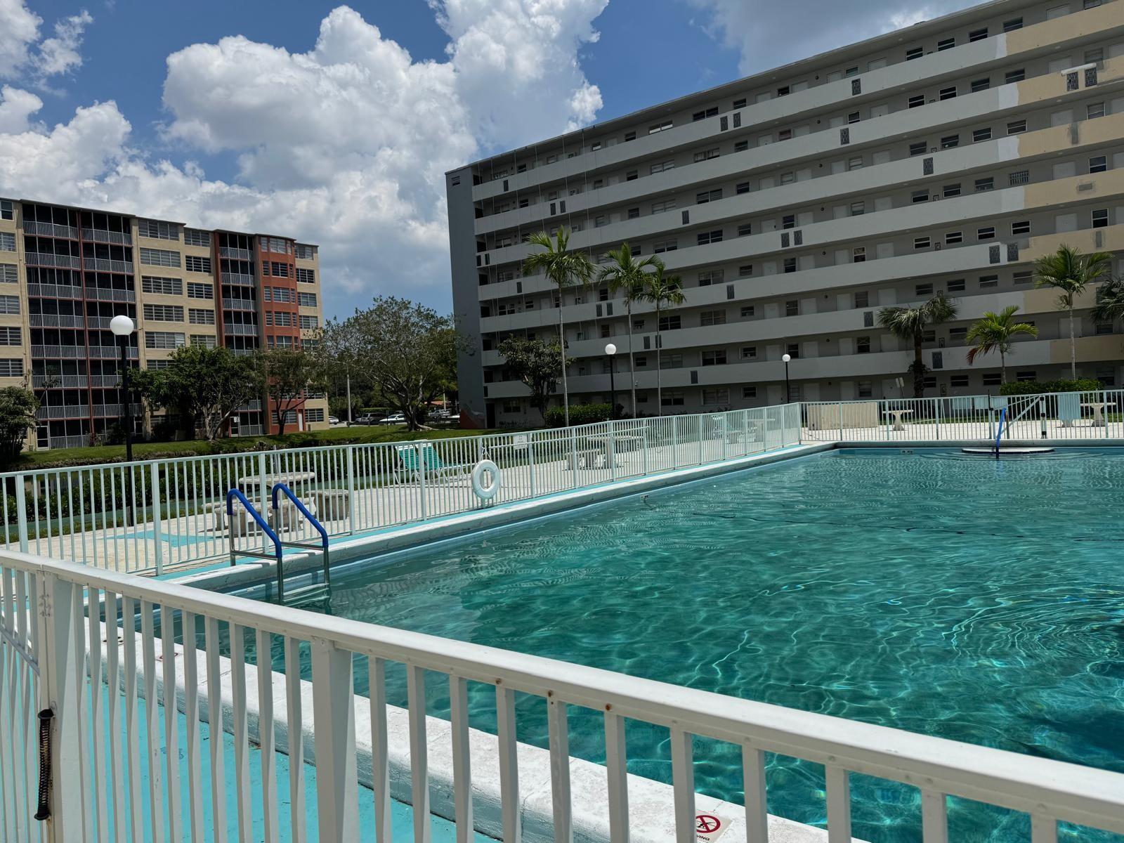1770 NE 191st St #112-1, Miami, FL, 33179 - Investment Condo. Photo #1