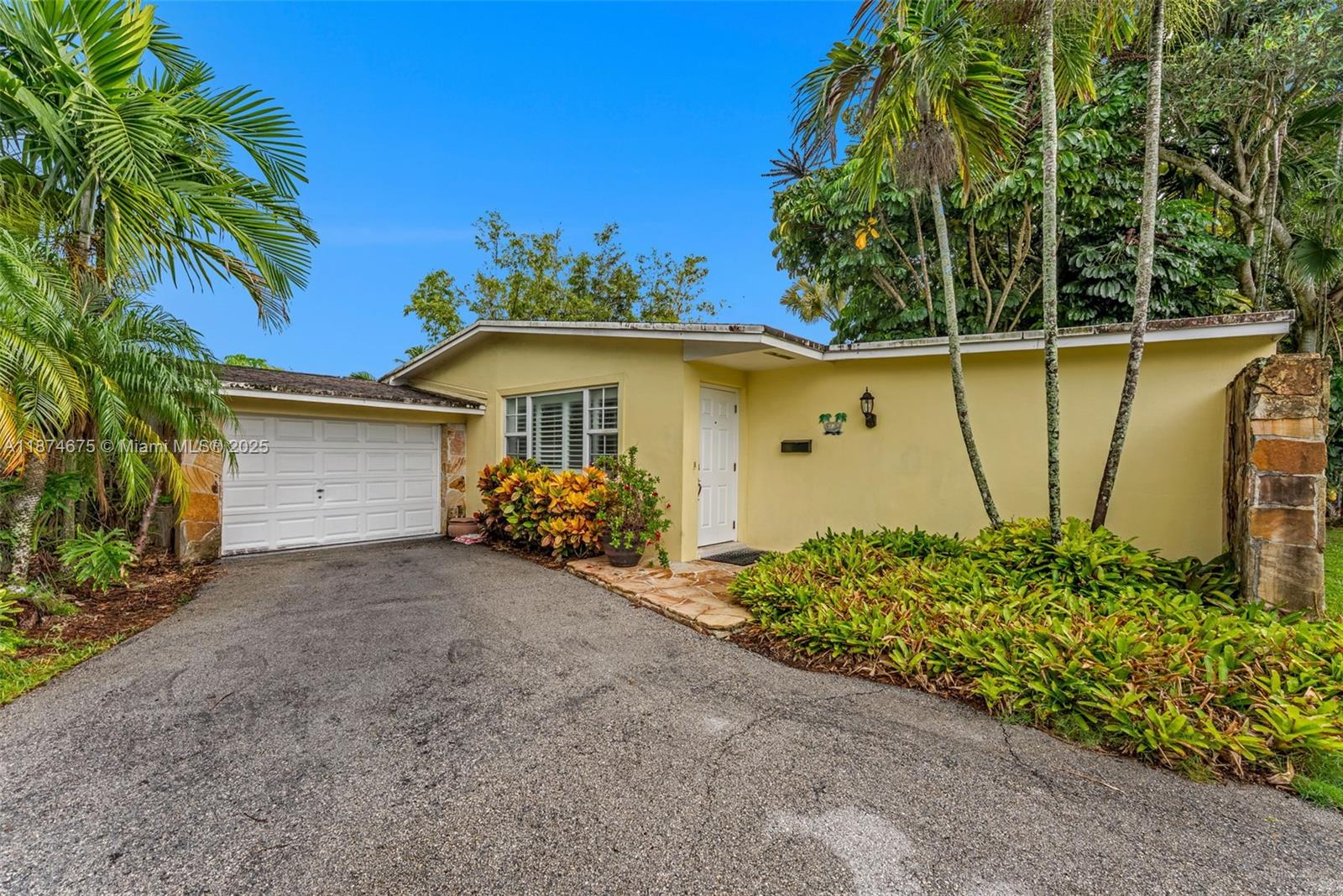 9730 SW 159th St, Miami, FL, 33157 - Investment Single Family Home. Photo #1