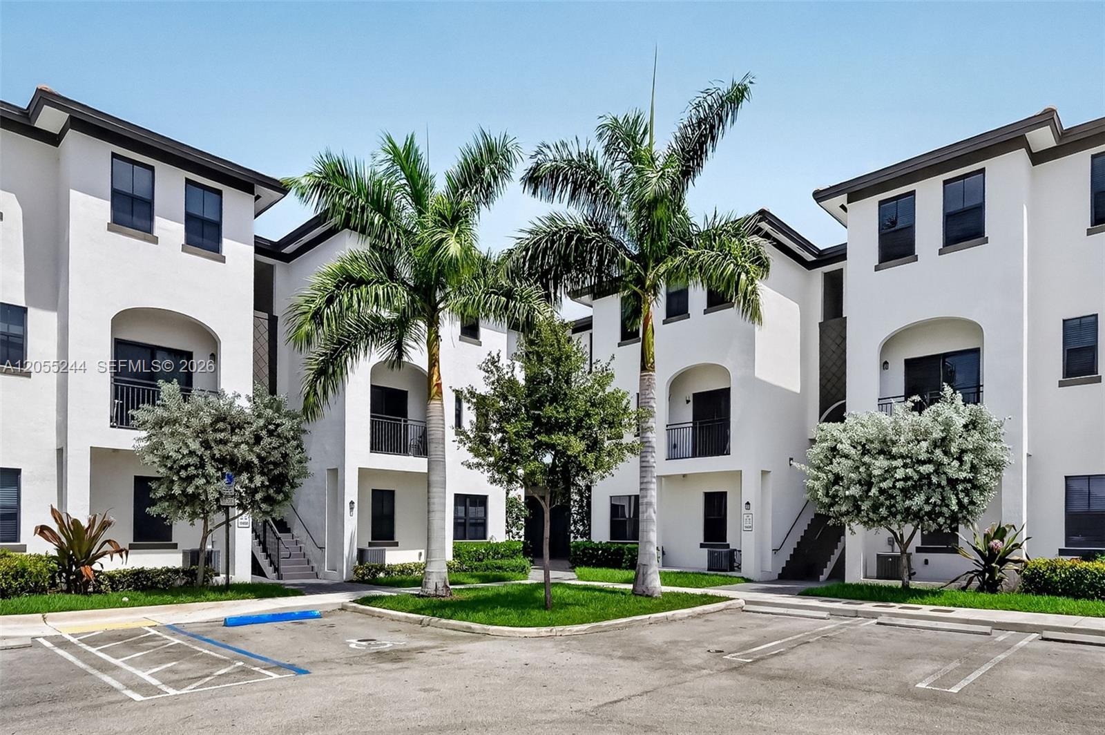 15650 SW 136th #212, Miami, FL, 33196 - Investment Condo. Photo #1