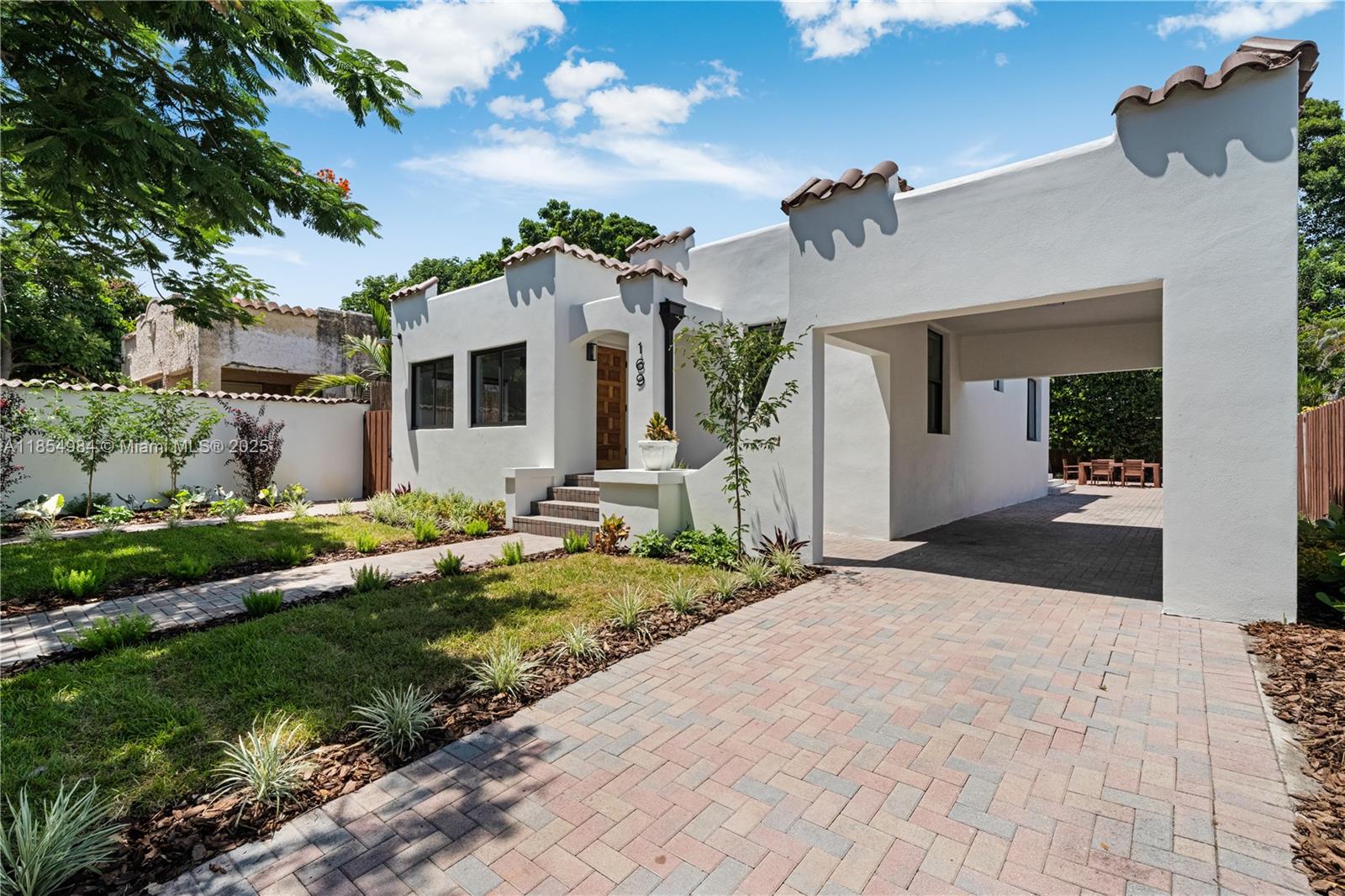 169 NE 48, Miami, FL, 33137 - Investment Single Family Home. Photo #1
