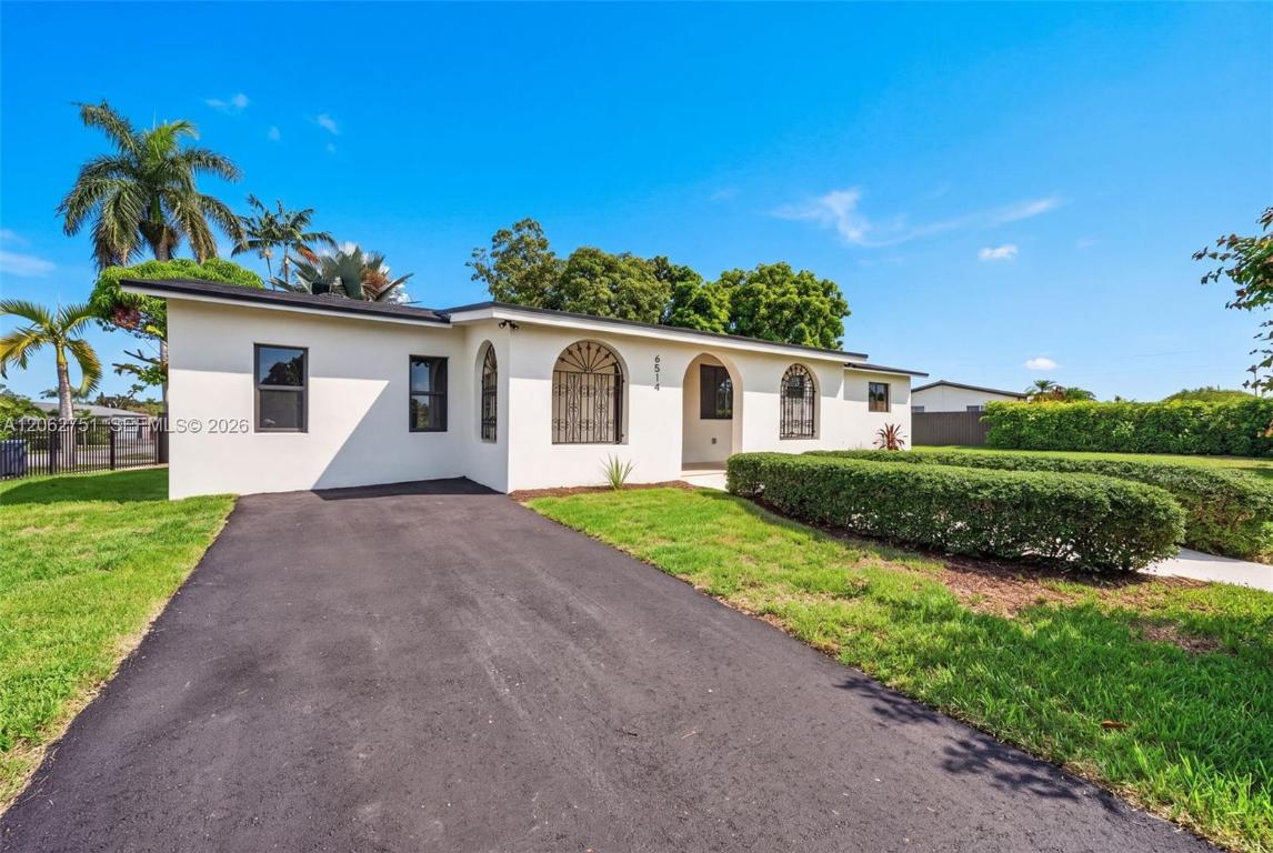 6514 SW 107th, Miami, FL, 33173 - Investment Single Family Home. Photo #1