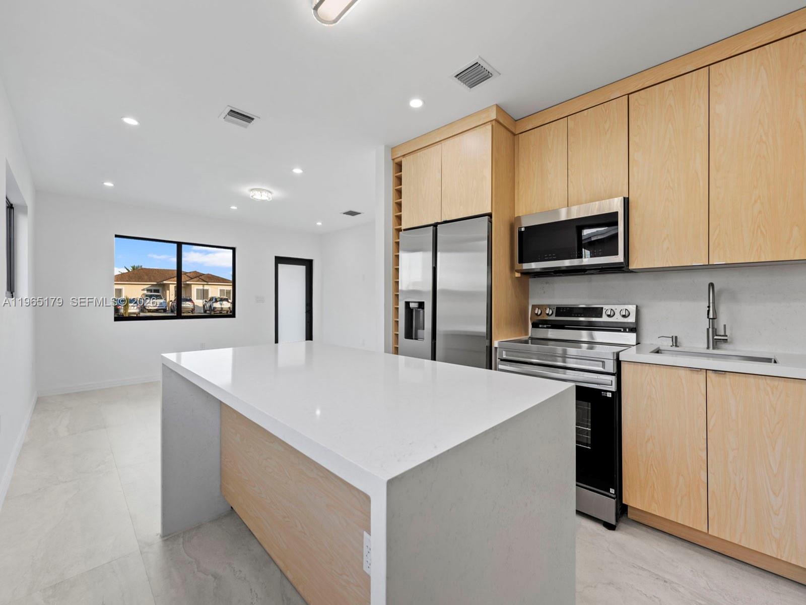 3620 SW 92nd, Miami, FL, 33165 - Investment Single Family Home. Photo #1