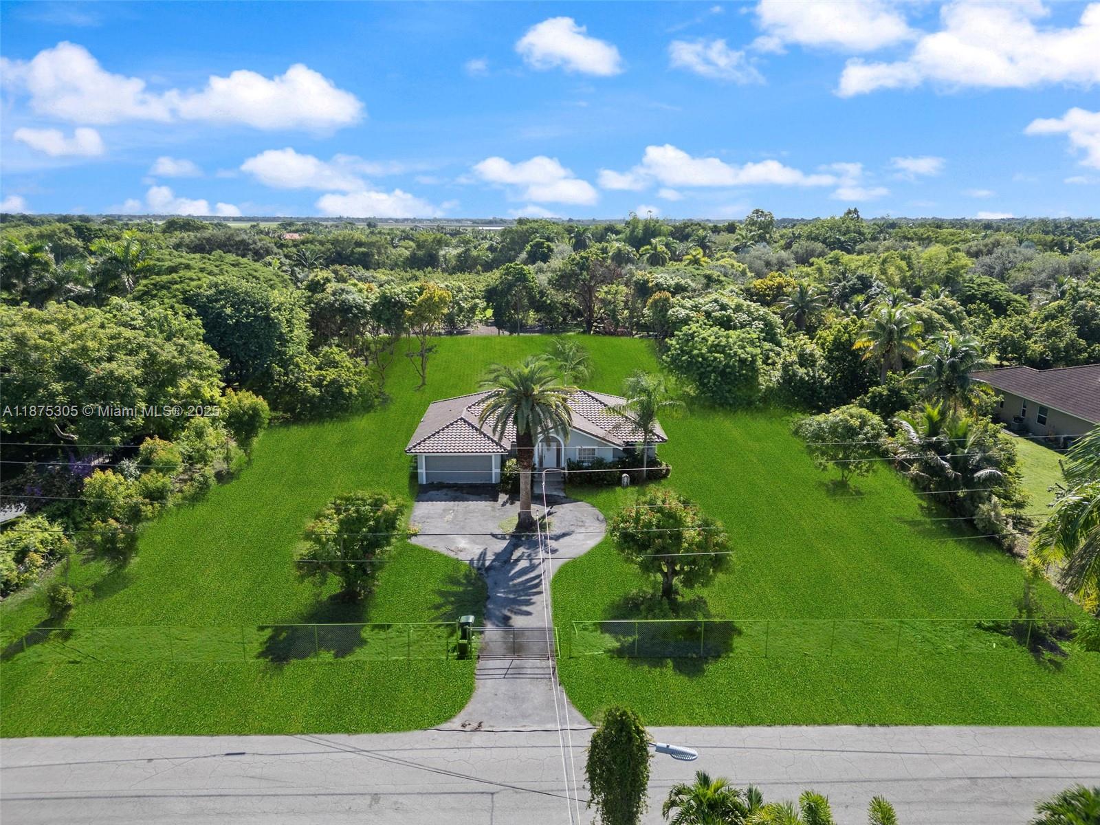 16035 SW 173rd Ave, Miami, FL, 33187 - Investment Single Family Home. Photo #1