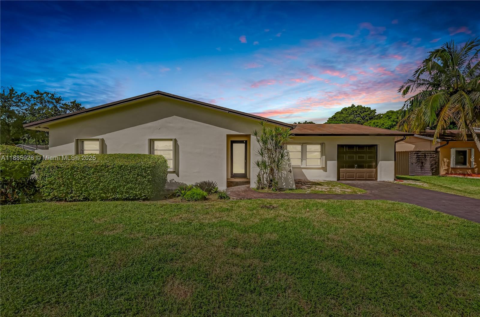 7464 SW 128th Ct, Miami, FL, 33183 - Investment Single Family Home. Photo #1