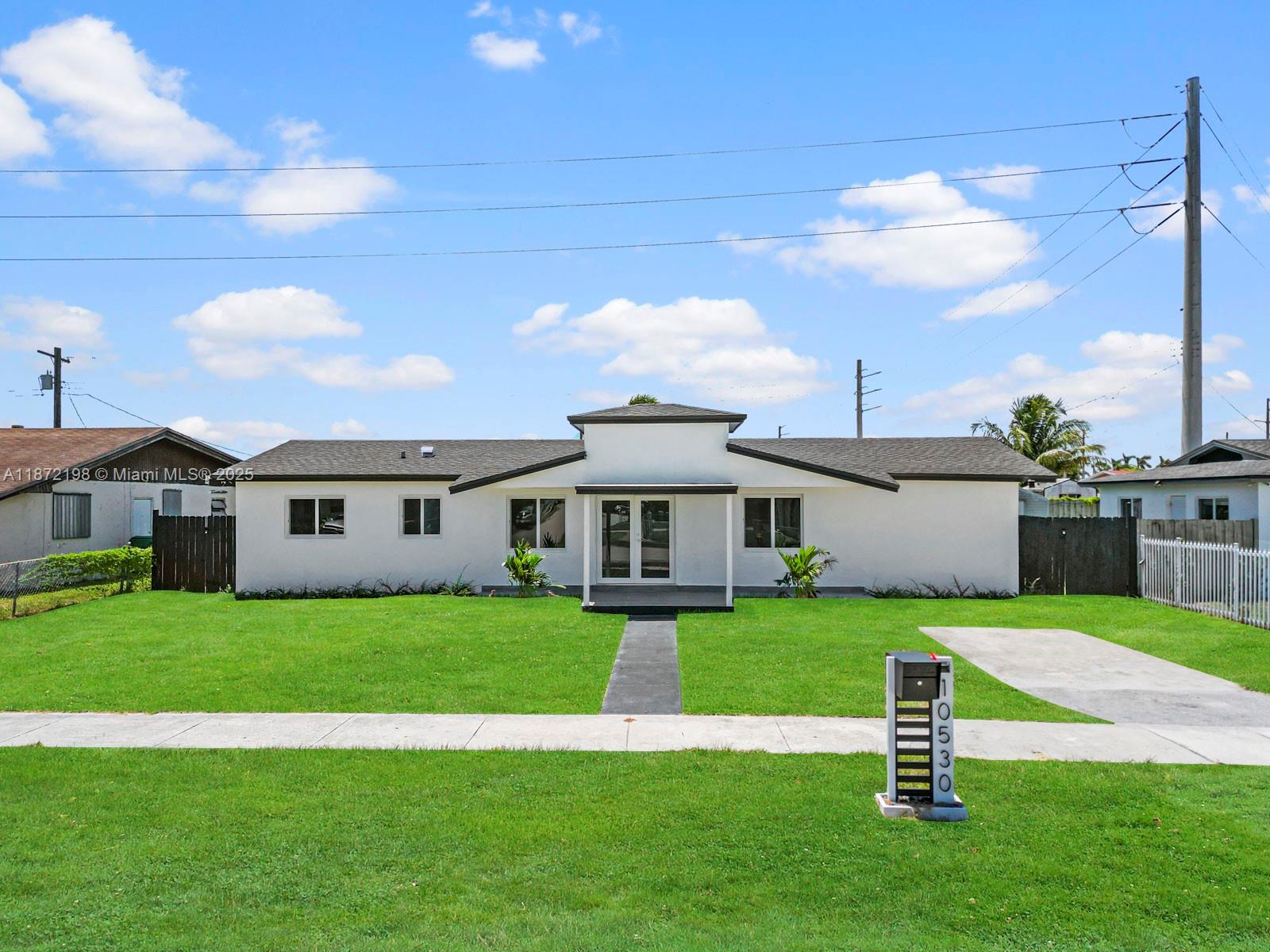 10530 SW 146th St, Miami, FL, 33176 - Investment Single Family Home. Photo #1