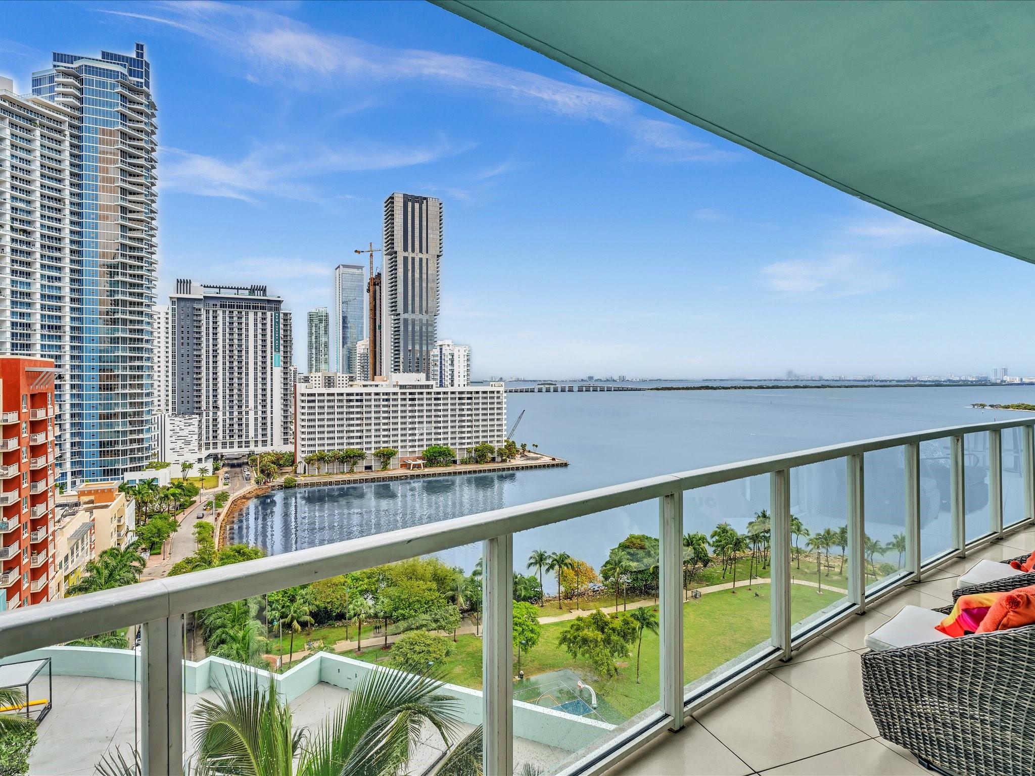 1900 N Bayshore Dr #1504, Miami, FL, 33132 - Investment Condo. Photo #1
