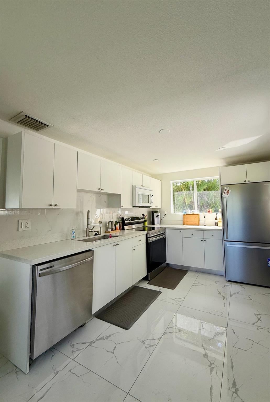 8321 SW 46th St, Miami, FL, 33155 - Investment Single Family Home. Photo #1