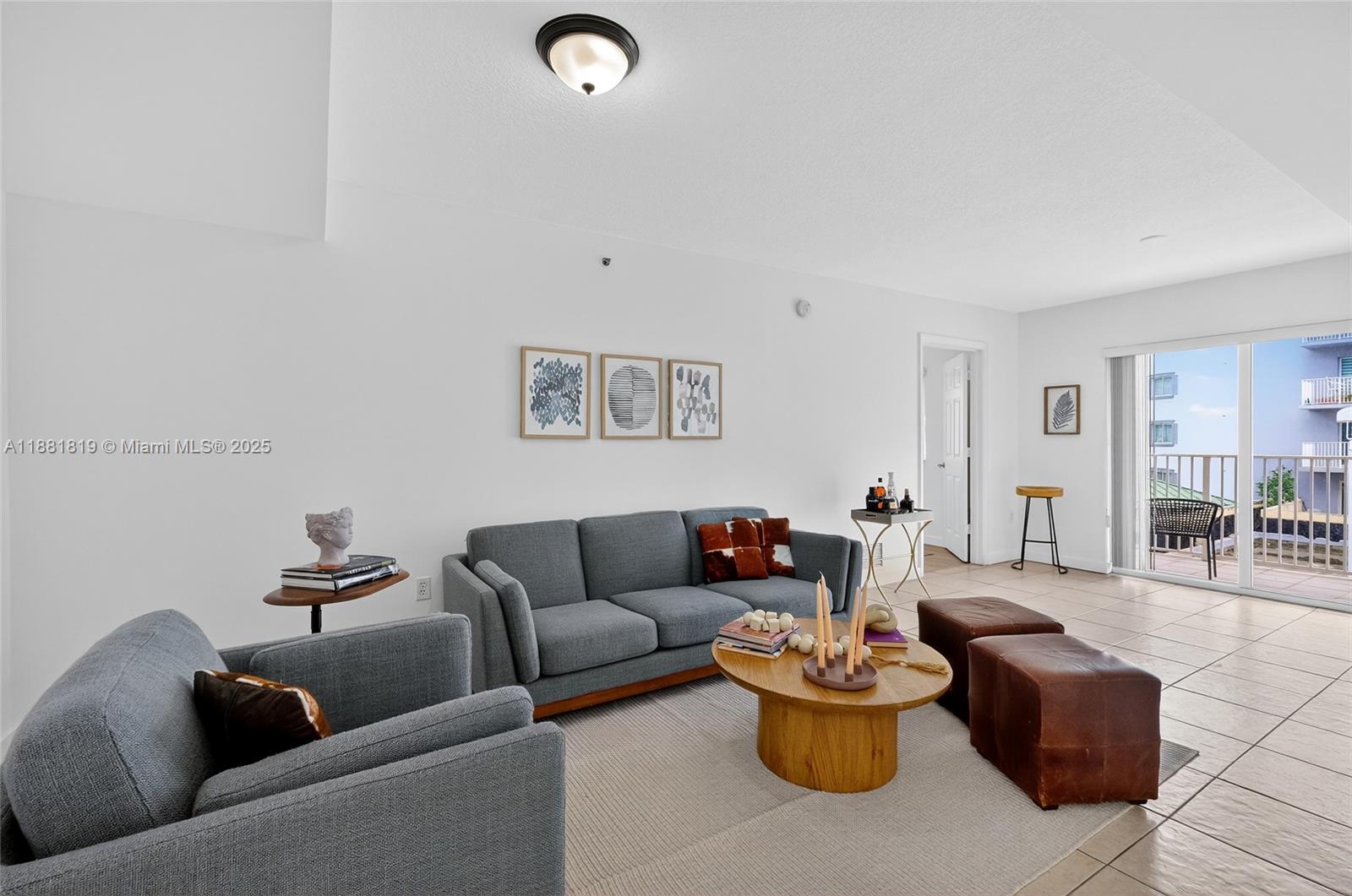 2475 NW 16th St Rd #308, Miami, FL, 33125 - Investment Condo. Photo #1