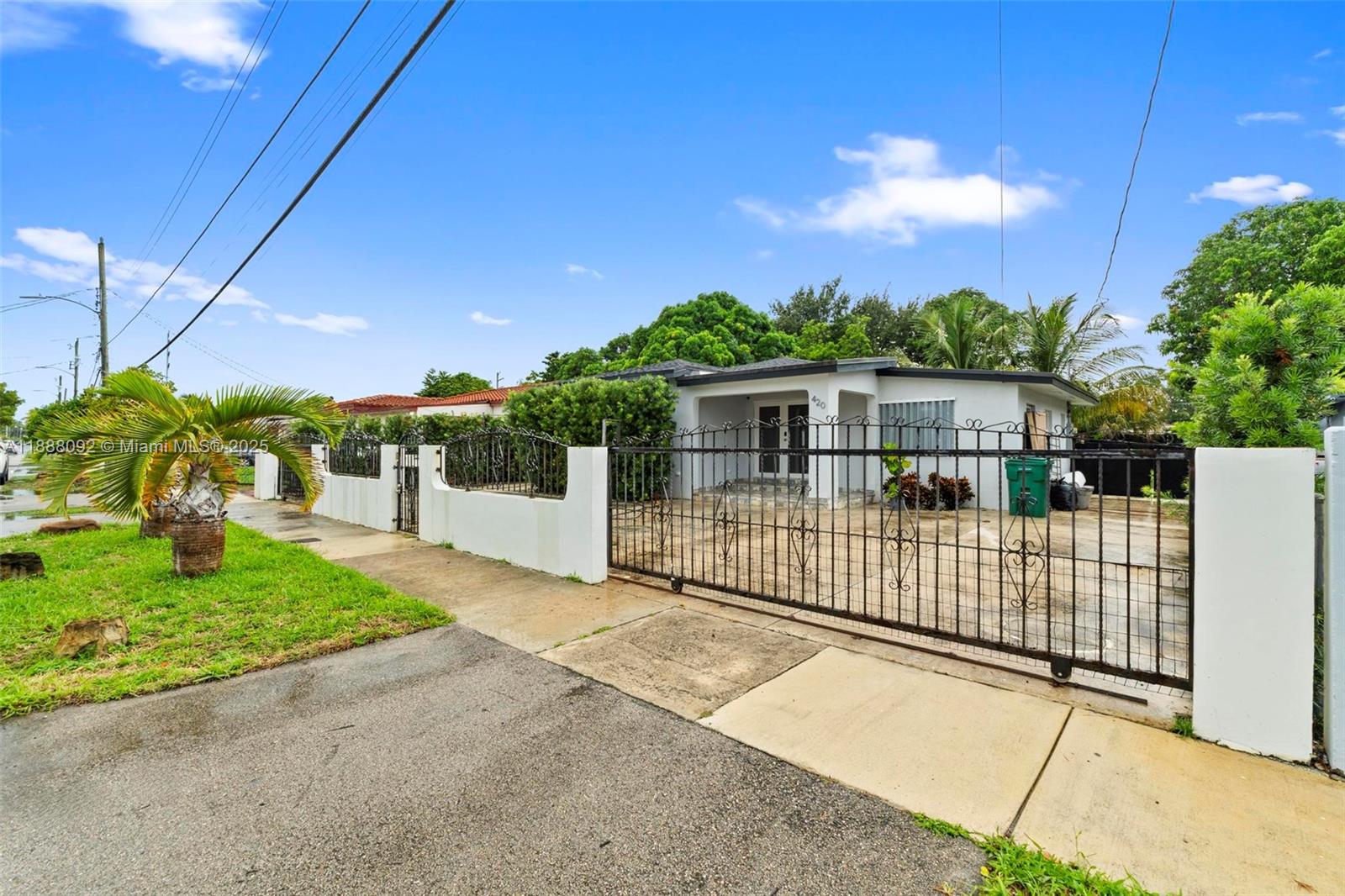 420 NW 44th Ave, Miami, FL, 33126 - Investment Single Family Home. Photo #1