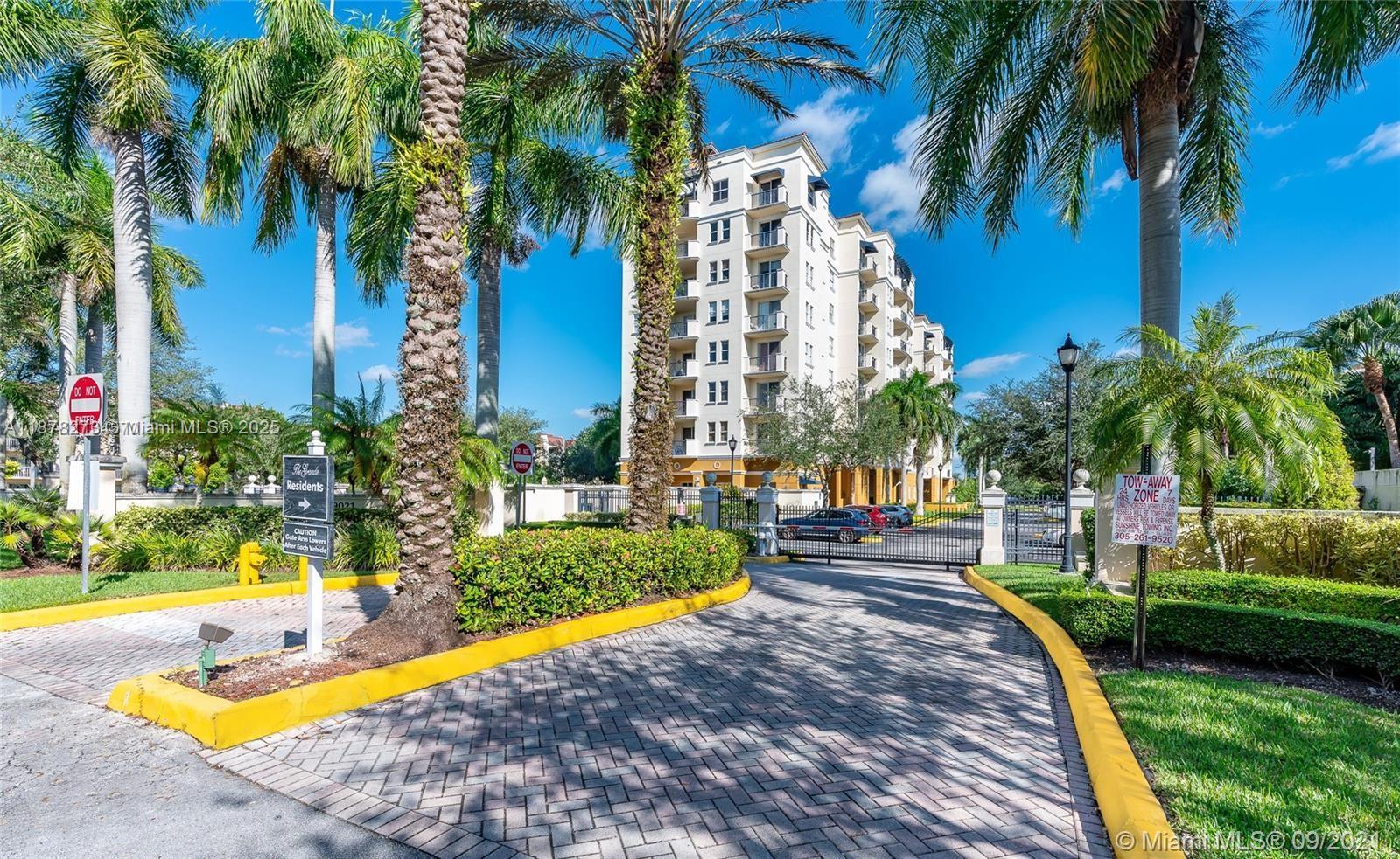 9021 SW 94th St #PH07, Miami, FL, 33176 - Investment Condo. Photo #1