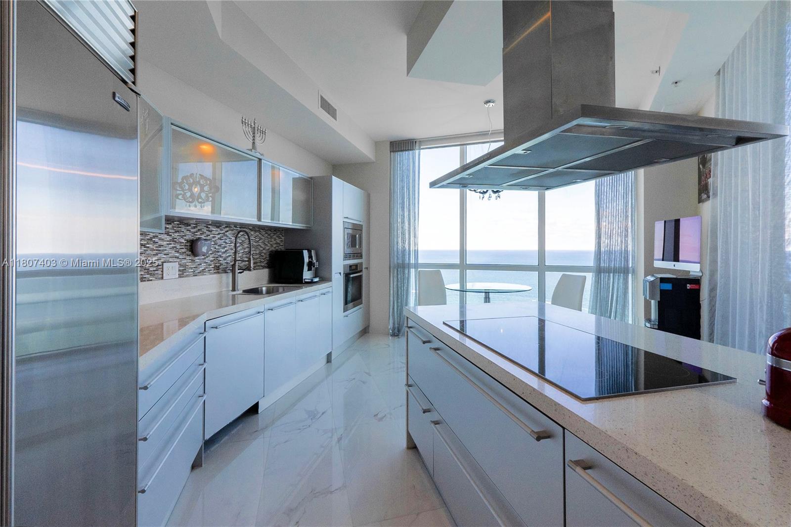 Residential in Sunny Isles Beach - Photo 10