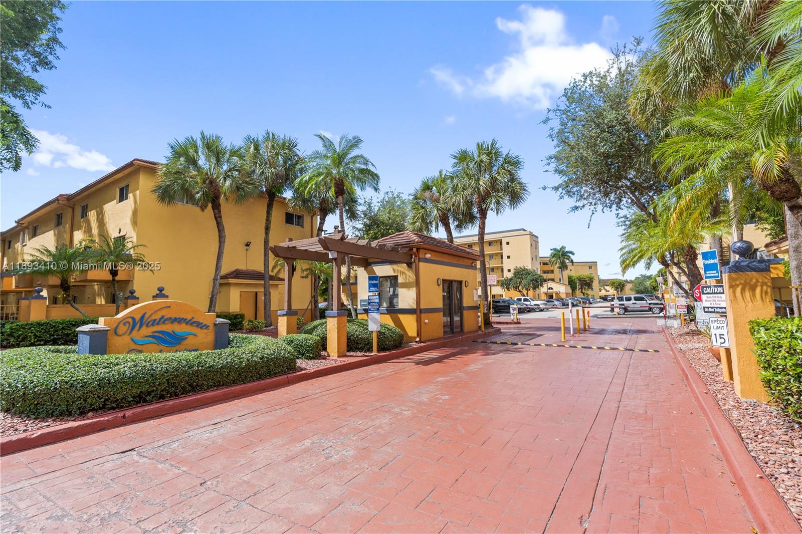 14900 SW 82nd Ter #14-104, Miami, FL, 33193 - Investment Condo. Photo #1