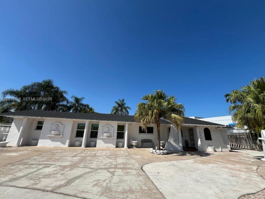 2525 SW 107th, Miami, FL, 33165 - Investment Single Family Home. Photo #1