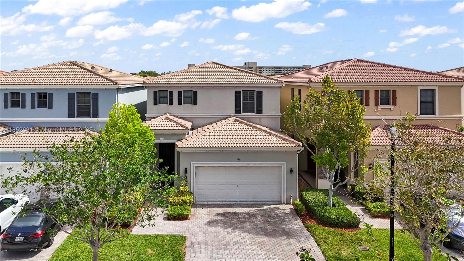 671 NE 191st Ter, Miami, FL, 33179 - Investment Single Family Home. Photo #1