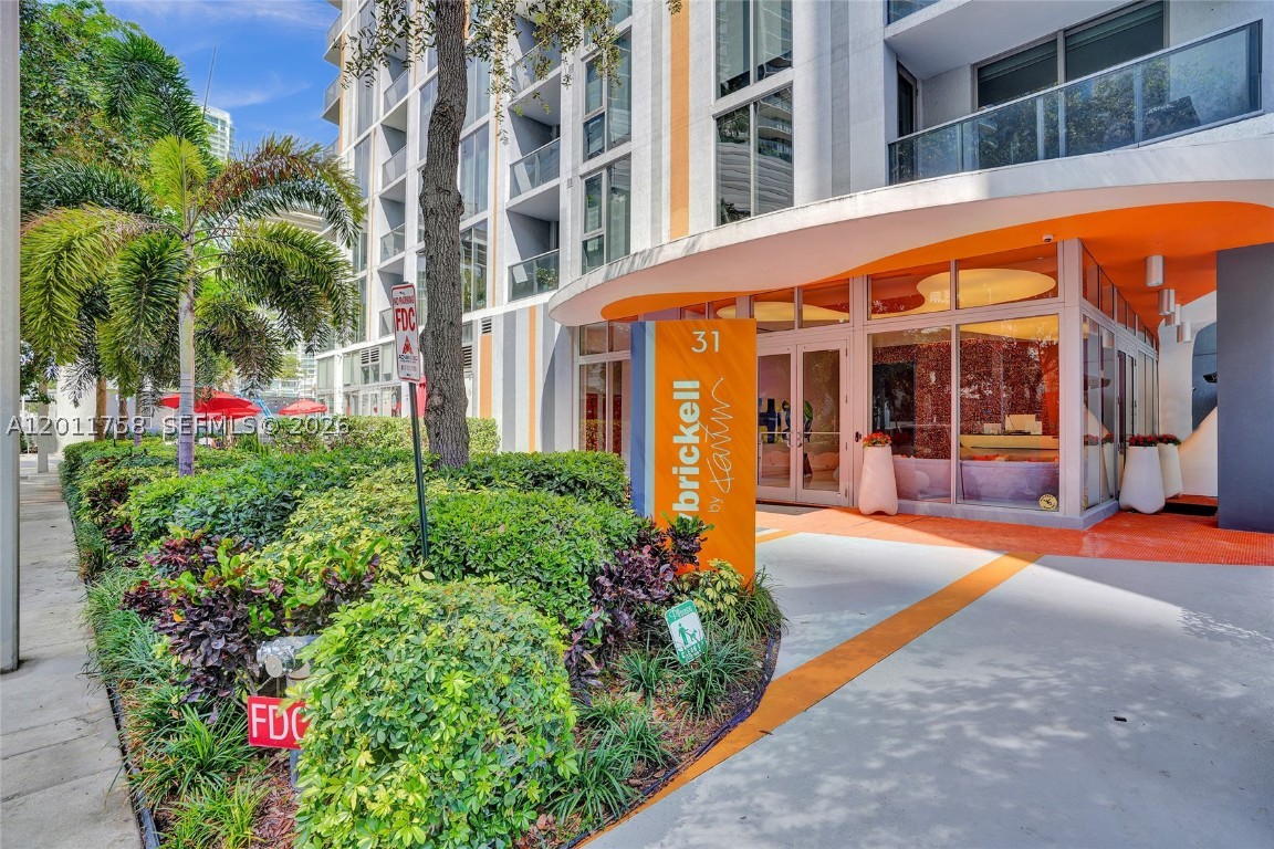 31 SE 6th #805, Miami, FL, 33131 - Investment Condo. Photo #1
