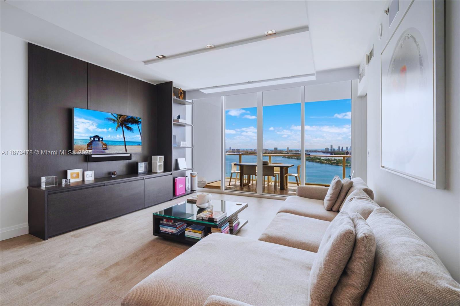 2020 N Bayshore Dr #3106, Miami, FL, 33137 - Investment Condo. Photo #1