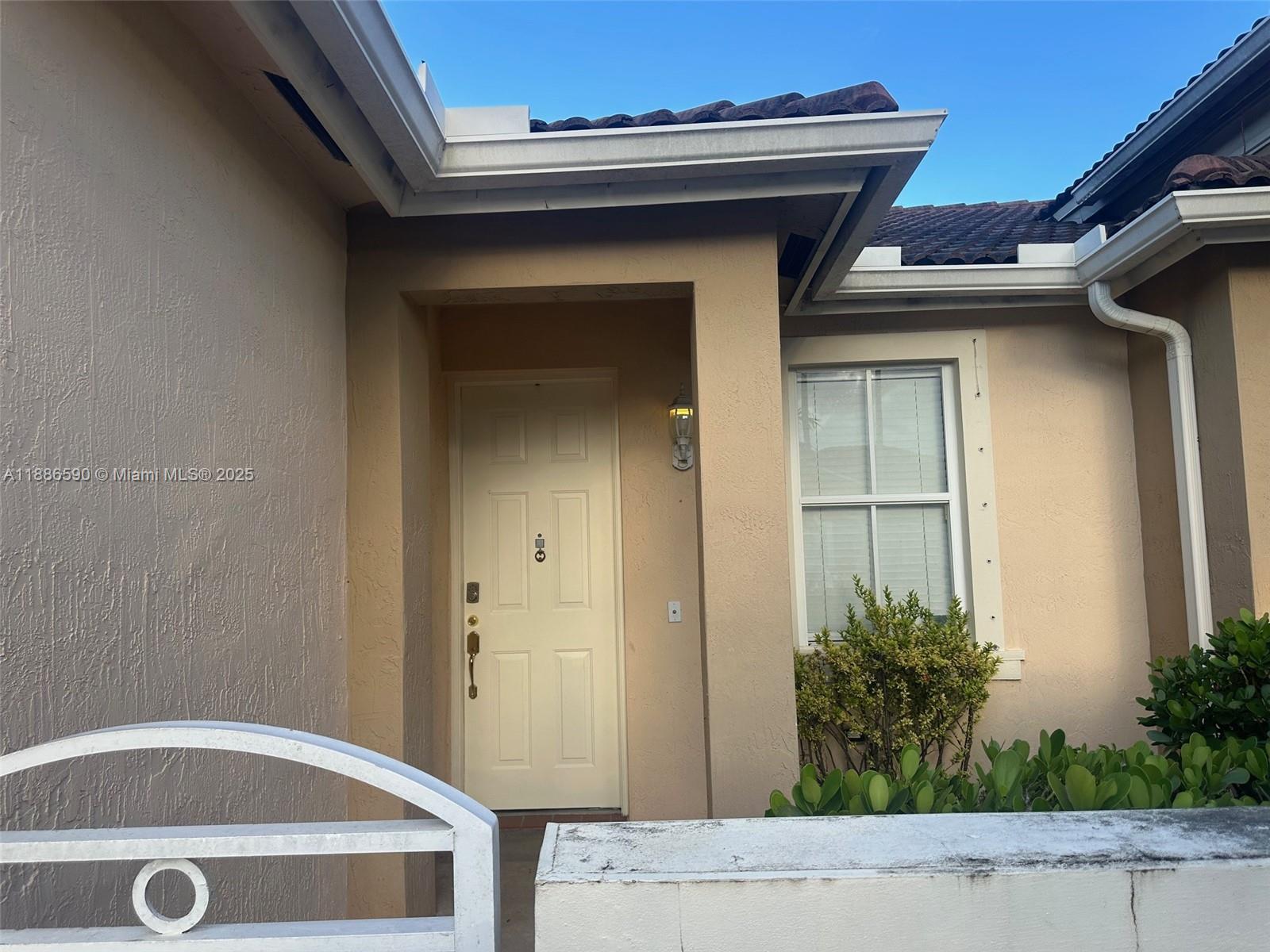 23731 SW 110th Ave, Miami, FL, 33032 - Investment Townhome. Photo #1