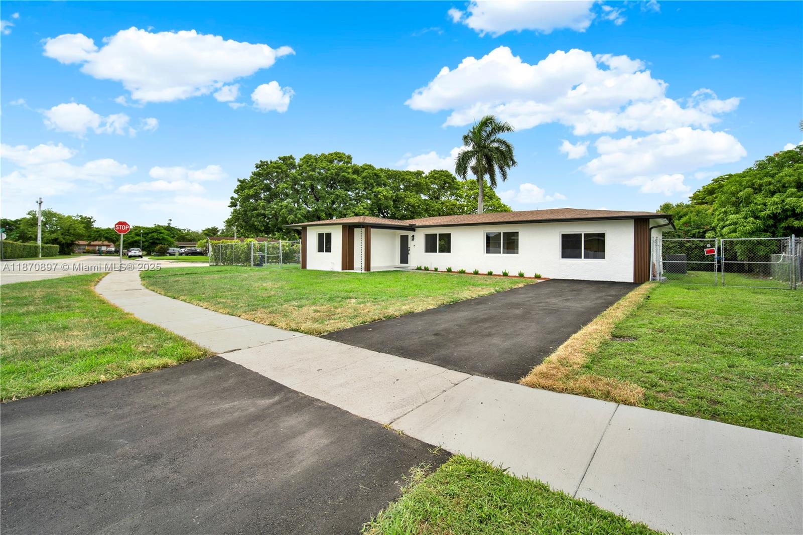 6740 SW 135th Ave, Miami, FL, 33183 - Investment Single Family Home. Photo #1