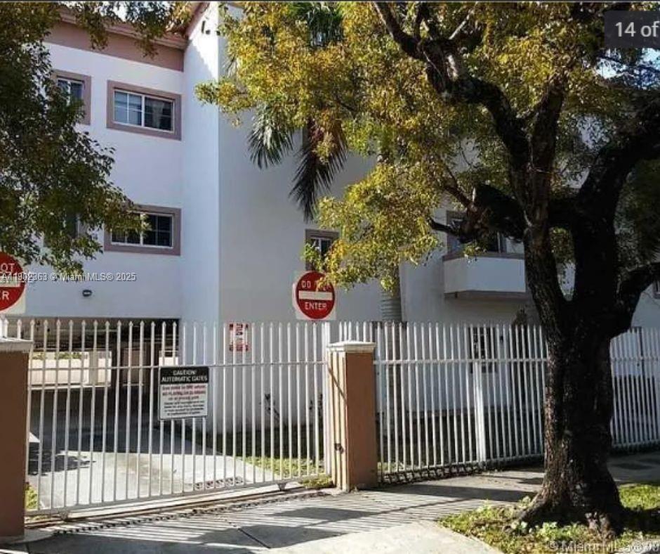 1234 NW 4th St #308, Miami, FL, 33125 - Investment Townhome. Photo #1