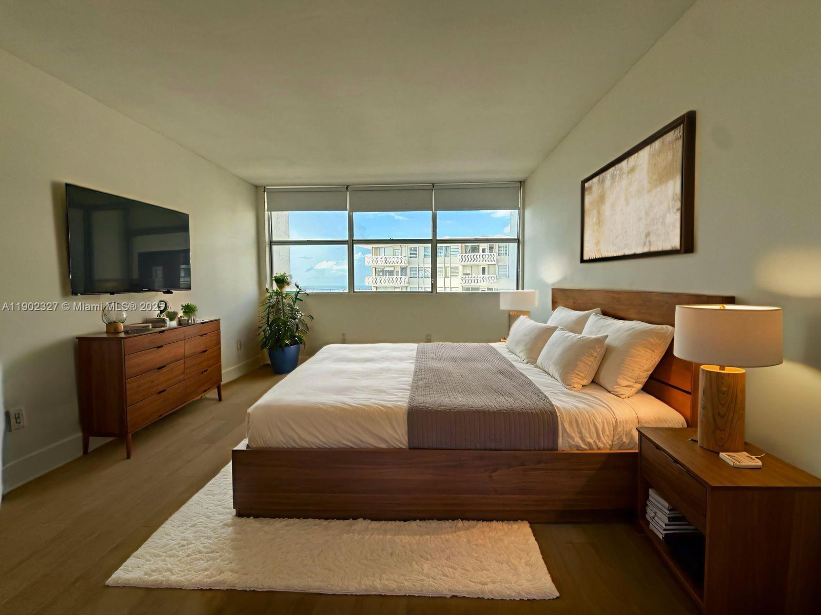 1420 Brickell Bay Dr #1203A, Miami, FL, 33131 - Investment Condo. Photo #1