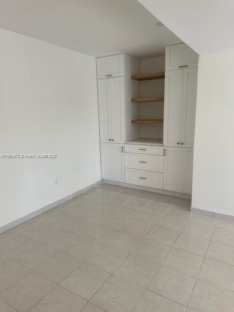 7785 SW 86th St #E-315, Miami, FL, 33143 - Investment Condo. Photo #1