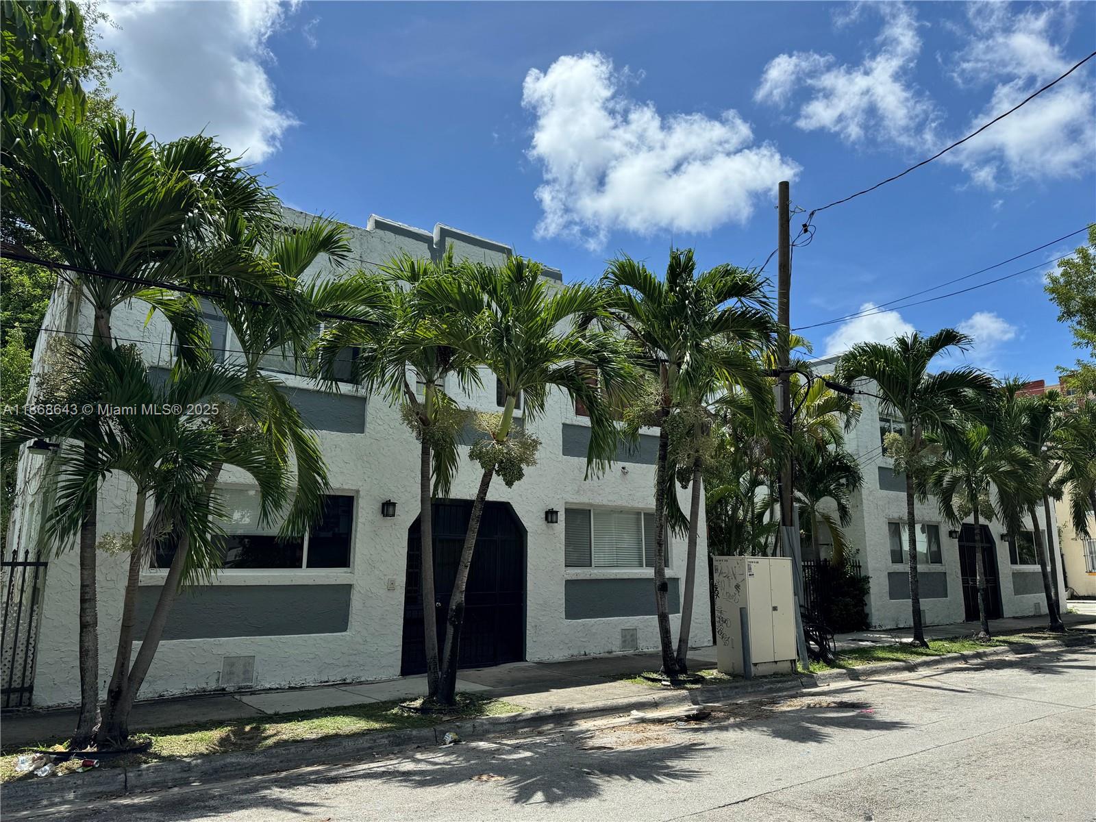 103 NW 6th Ave #2, Miami, FL, 33128 - Investment Condo. Photo #1