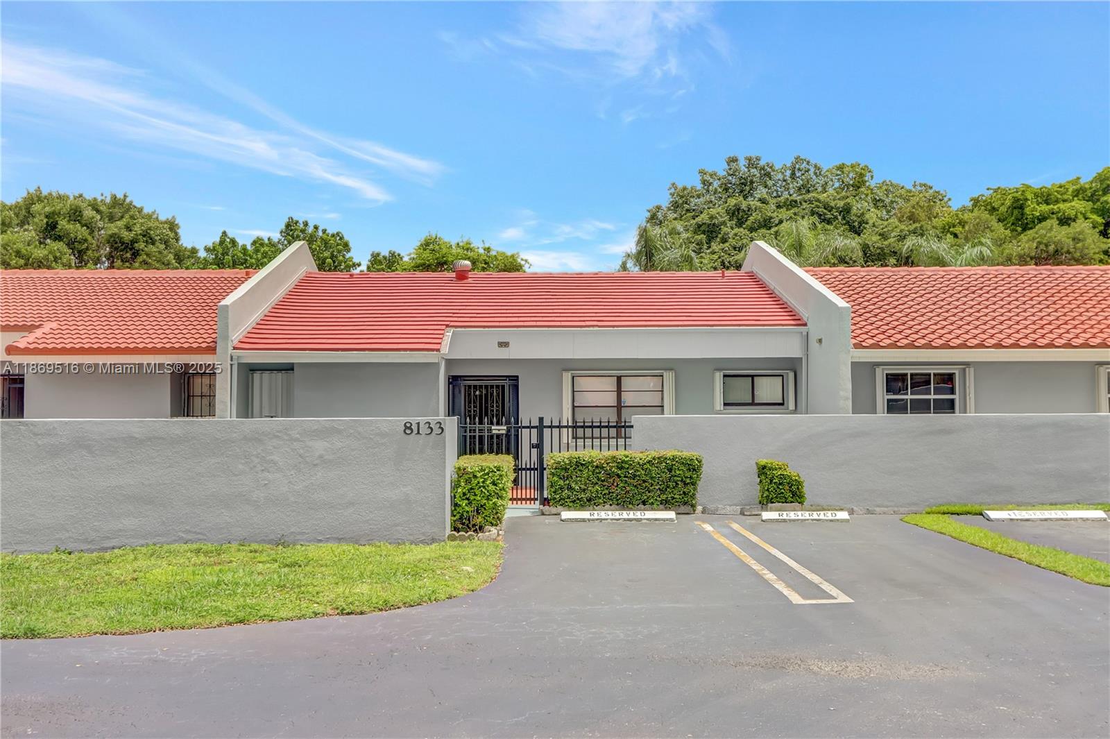 8133 SW 152nd Ct, Miami, FL, 33193 - Investment Townhome. Photo #1