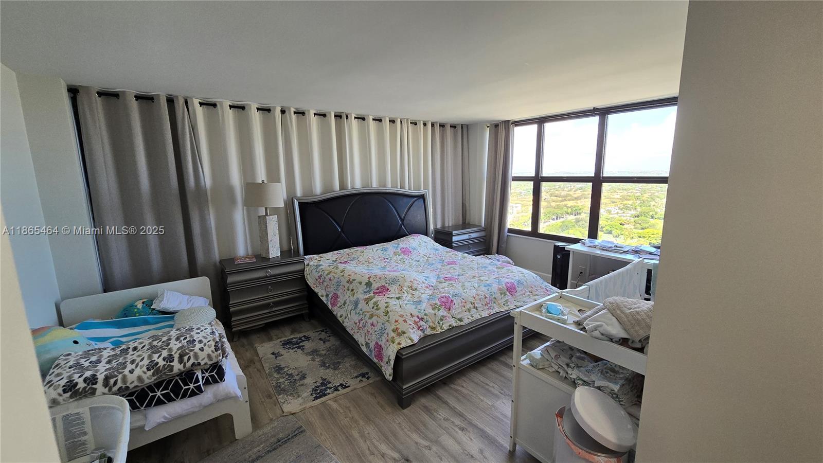 Residential in Hallandale Beach - Photo 9